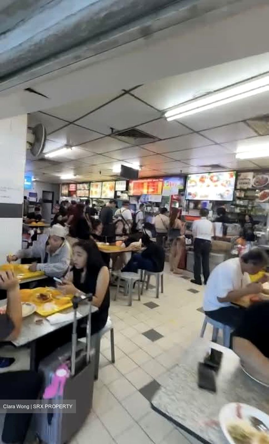 Lucky Plaza (D9), Retail #597518621